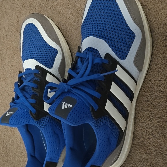 Adidas UltraBoost Blue and White S&L - Picture 3 of 7